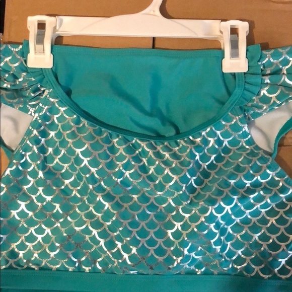 Cat and Jack Girls XXL (18) swimsuit NWT - Picture 2 of 5